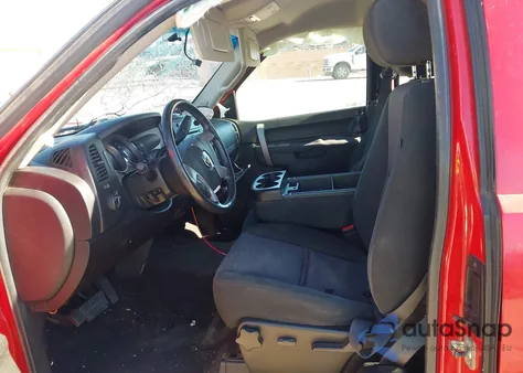 2010 Chevrolet Silverado 1500 Lt z USA, uszkodzony, nr VIN 1GCSKSE39AZ273551